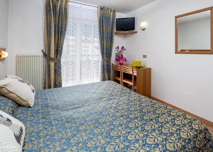 Hotel Alpen